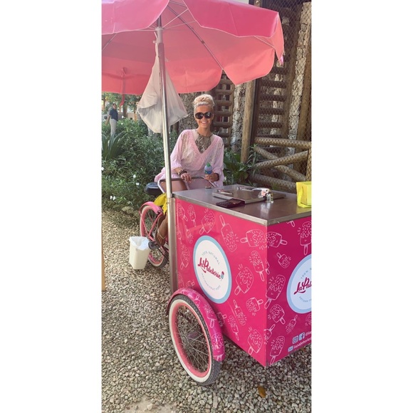 Meet your Posher, Amber - Picture 7 of 15